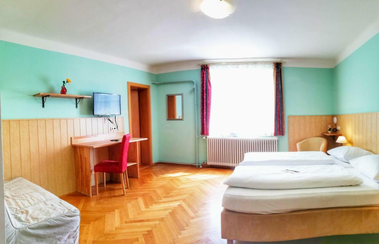 Familie Zuser Hotel Garni Mitterbach Exterior foto