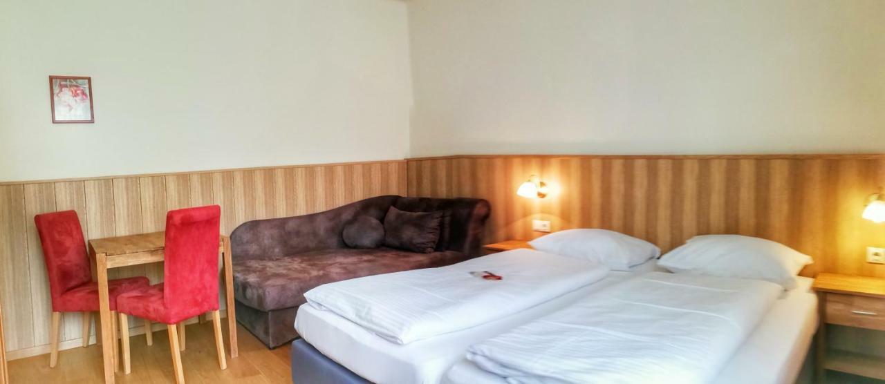 Familie Zuser Hotel Garni Mitterbach Exterior foto
